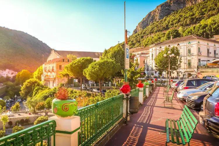 B&B Due Su Due Holiday Vietri المظهر الخارجي الصورة