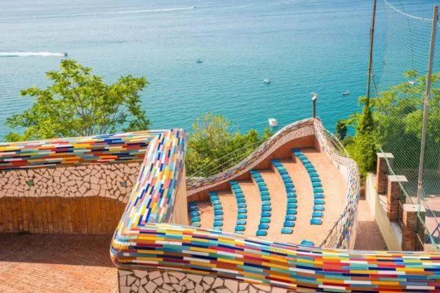 B&B Due Su Due Holiday Vietri المظهر الخارجي الصورة