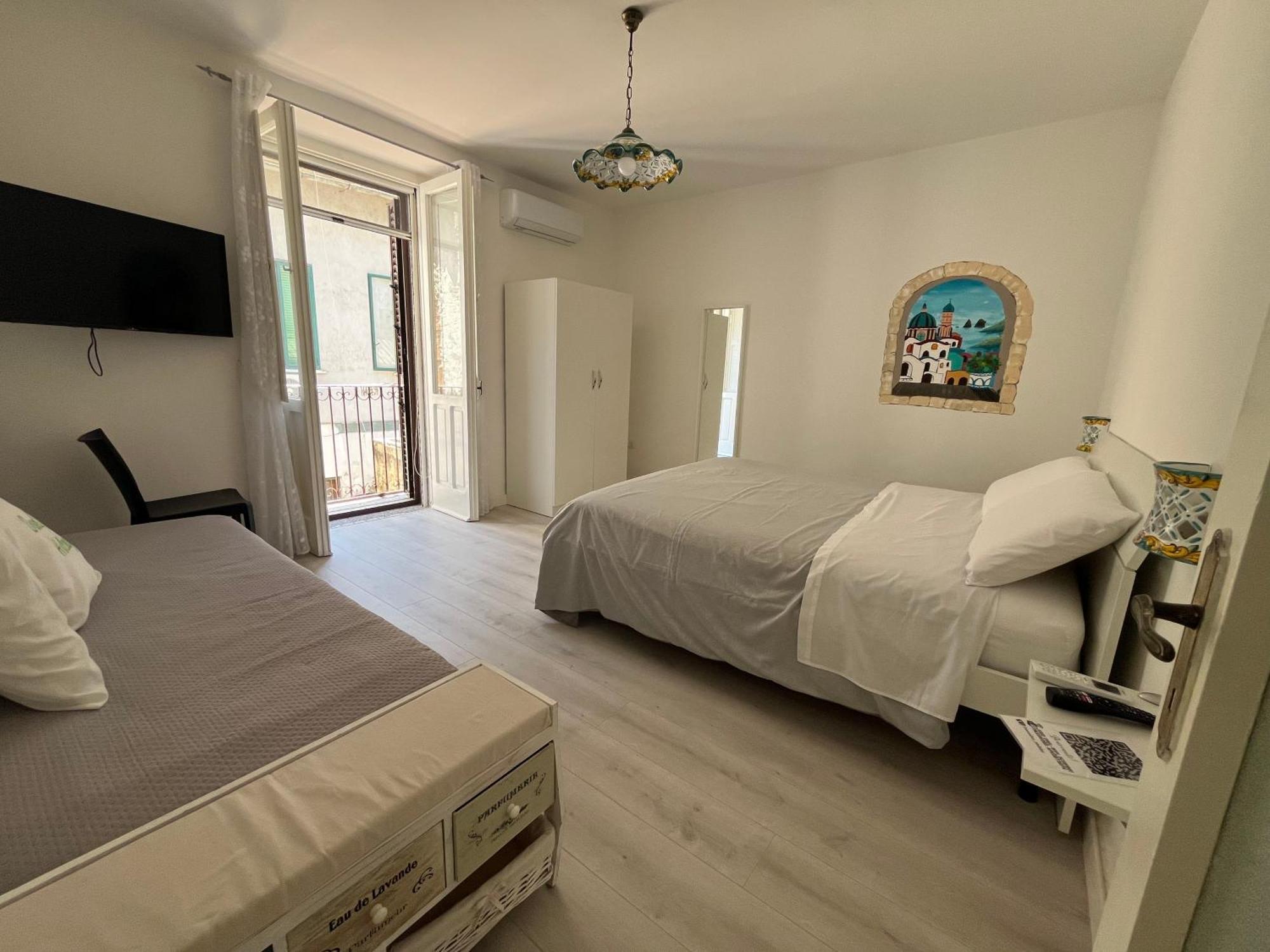 B&B Due Su Due Holiday Vietri المظهر الخارجي الصورة